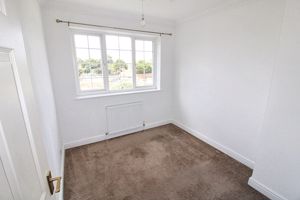 Photo 32- click for photo gallery